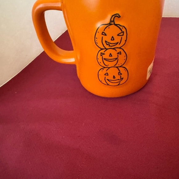 NWT Rae Dunn Orange/Black Seasonal Mug “Beware” with Pumpkin Design - Picture 2 of 4